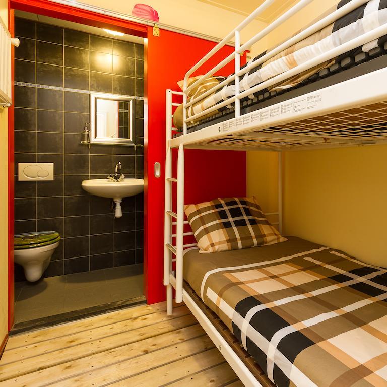 Indoor City Camping Alkmaar